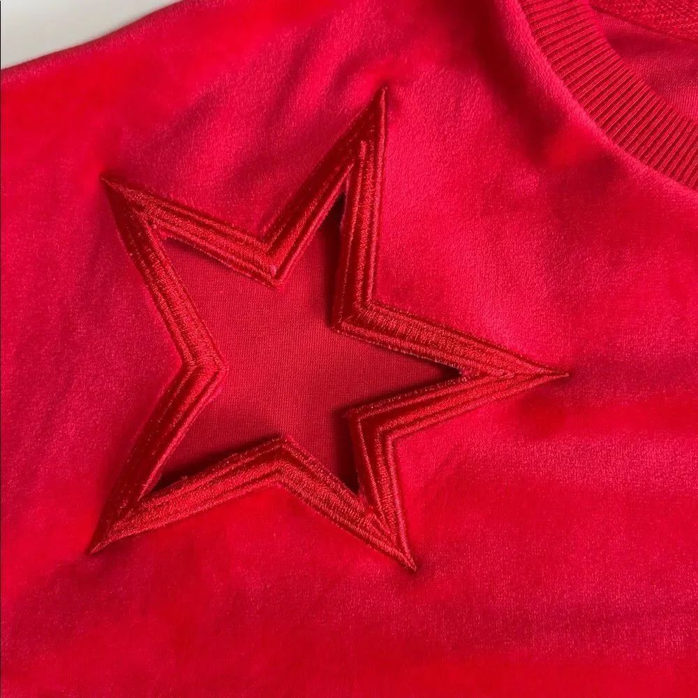 Paris Hilton The Star Crew Red Star-Embellished Velvet Tracksuit Top - Picture 5 of 11